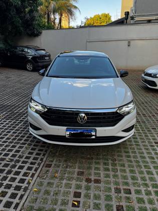 VOLKSWAGEN JETTA 1.4 250 TSI TOTAL FLEX R-LINE TIPTRONIC VOLKSWAGEN JETTA 1.4 250 TSI TOTAL FLEX R-LINE TIPTRONIC